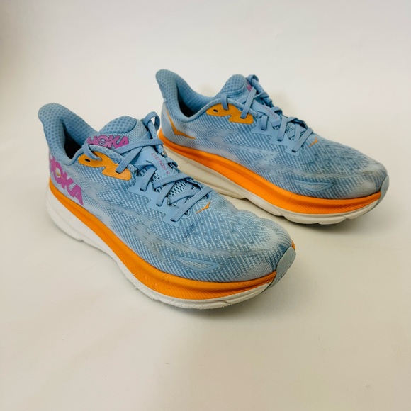 Hoka Shoes - Hoka Clifton 9 Color Airy Blue/Ice Water. SZ 9.5